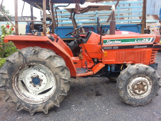 คูโบต้า L1-26 4 WD มีแต่ตัวครับ.. ขายตามสภาพเครื่องดี เกียร์ดี