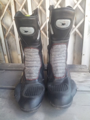 รองเท้า ขับบิ๊กใบค์ มือสอง