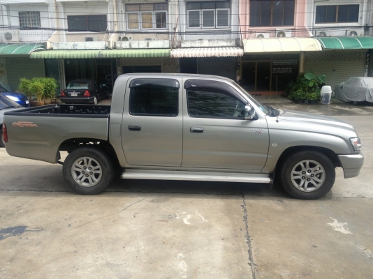 TOYOTA TIGER D4D 4 ประตู ปี 2003 เกียร์ธรรมดา TOYOTA TIGER D4D 4 ประตู ปี 2003 เกียร์ธรรมดา