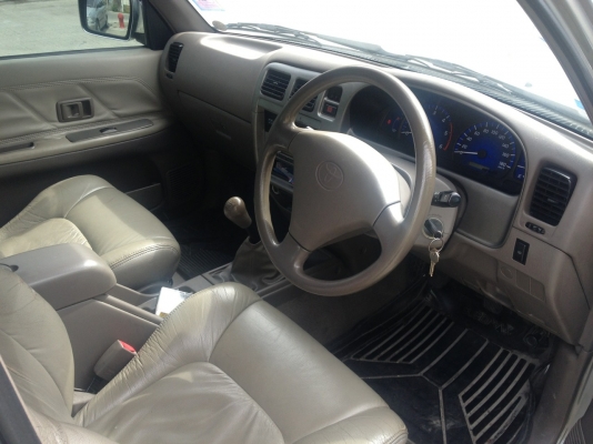 TOYOTA TIGER D4D 4 ประตู ปี 2003 เกียร์ธรรมดา TOYOTA TIGER D4D 4 ประตู ปี 2003 เกียร์ธรรมดา