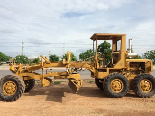 ขายรถเกรด KOMATSU GD376H (ขนาดเท่า CAT 120G ใบมีด 12 ฟุต) สภาพพร้อมใช้งาน มี VDO การทำงานครับ ขายรถเกรด KOMATSU GD376H (ขนาดเท่า CAT 120G ใบมีด 12 ฟุต) สภาพพร้อมใช้งาน มี VDO การทำงานครับ