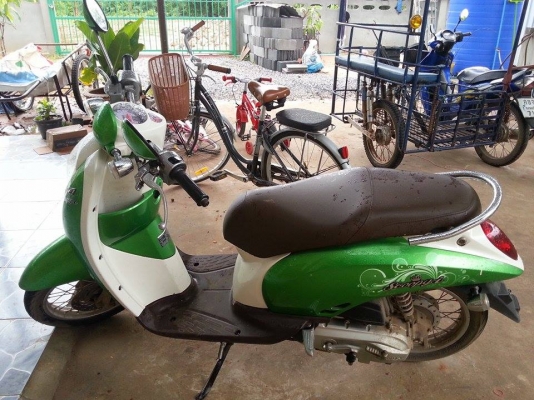 ขายรถ scoopy i 24000 ราคาต่อรองได้ครับ