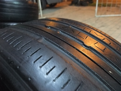 ยาง Nitto 225/45/18 ปี 12