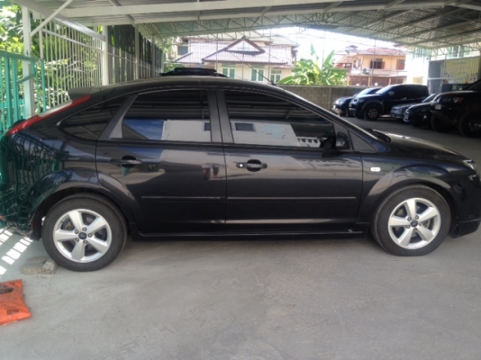 Ford Focus สีดำ รุ่น top 110,000 miles Ford Focus สีดำ รุ่น top 110,000 miles