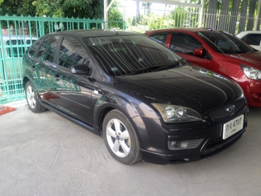 Ford Focus สีดำ รุ่น top 110,000 miles Ford Focus สีดำ รุ่น top 110,000 miles