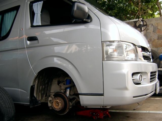 รับแก้ปัญหาช่วงล่าง รถตู้ Toyota by Shock Profender รับแก้ปัญหาช่วงล่าง รถตู้ Toyota by Shock Profender