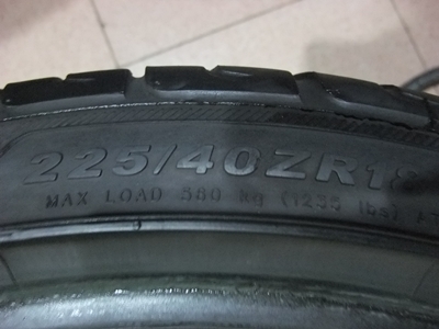 ยาง Kenda 225/40/18 ปี 11