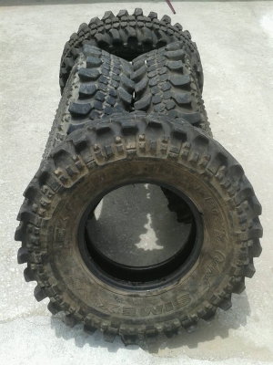 ขายตะขาบSIMEX 35x10.5R16ปี09