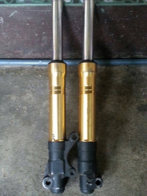 เอาไป500!!โช๊คทองสวยๆ+แกนMioใสๆ ไม่รั่ว ไม่ซึม