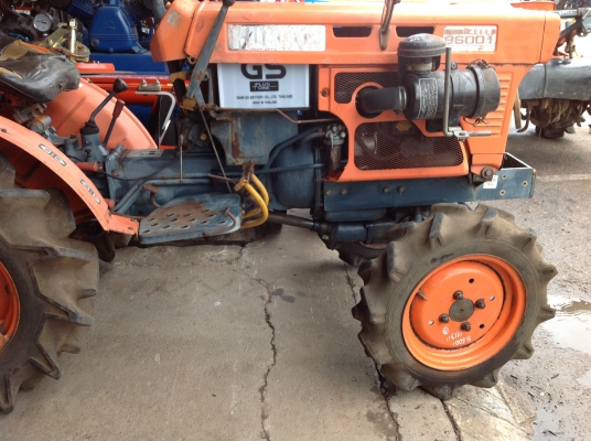 ขายถูกรถไถคูโบต้าB6001พร้อมโรตารี่เก่านอก