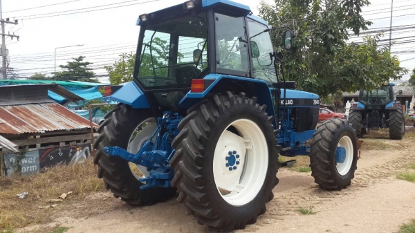ขาย FORD NEWHOLLAND 7840