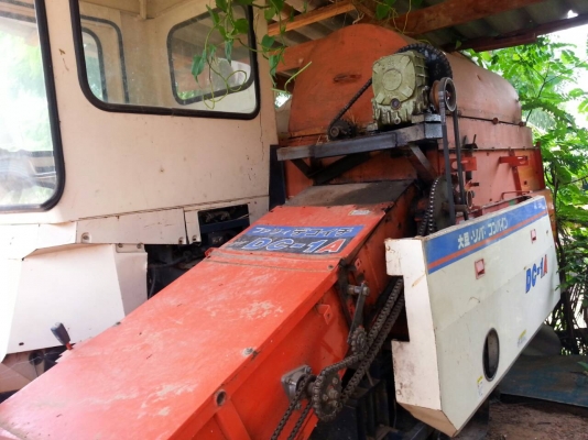 ขายรถเกี่ยวข้าวเล็กKUBOTA รองกระสอบ หน้ากว้าง2.20เมตร เครื่องKUBOTA 24แรง เครื่องดี ช่วงล่างดี เลี้ยวซ้าย ขวา เดินหน้า ถอยหลังได้สบาย สนใจโทร090-8588220คุณนะ หรือ www.truck.in.th/498 ขายรถเกี่ยวข้าวเล็กKUBOTA รองกระสอบ หน้ากว้าง2.20เมตร เครื่องKUBOTA 24แรง เครื่องดี ช่วงล่างดี เลี้ยวซ้าย ขวา เดินหน้า ถอยหลังได้สบาย สนใจโทร090-8588220คุณนะ หรือ www.truck.in.th/498