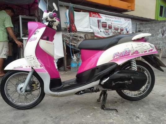 Fino ลายปารีส สีชมพู-ขาว สภาพสวยๆเดิมๆราคาถูกครับ Fino ลายปารีส สีชมพู-ขาว สภาพสวยๆเดิมๆราคาถูกครับ