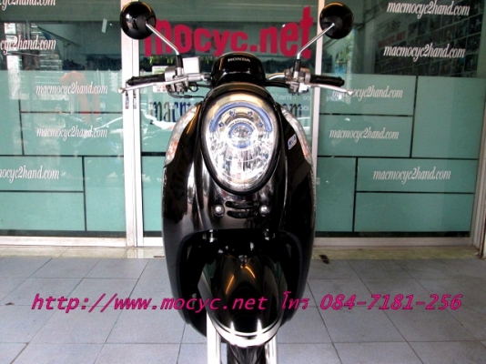 SCOOPY-i  ปี 57  สีดำ รุ่นใหม่ไมล์สีนํ้าตาล รถเดือน มี.ค.ไมล์ 2152 โล  ของแถม 2 รายการ 33900