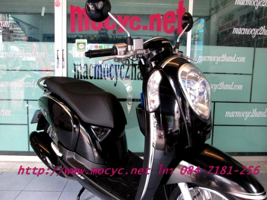 SCOOPY-i  ปี 57  สีดำ รุ่นใหม่ไมล์สีนํ้าตาล รถเดือน มี.ค.ไมล์ 2152 โล  ของแถม 2 รายการ 33900