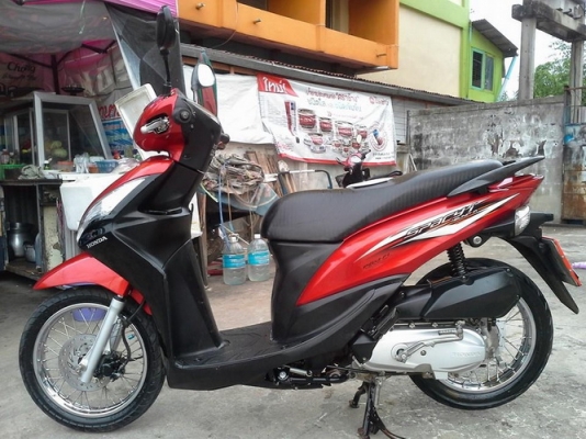 Honda Spacy i รถปี56 หัวฉีดประหยัดน้ำมัน รุ่นใหม่ทูโทนสวยๆราคาถูกๆครับ Honda Spacy i รถปี56 หัวฉีดประหยัดน้ำมัน รุ่นใหม่ทูโทนสวยๆราคาถูกๆครับ