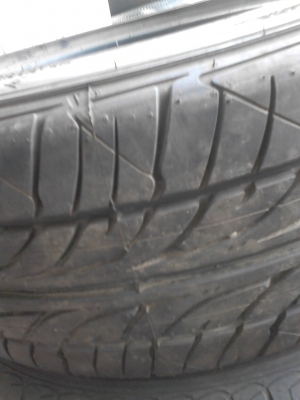 205/50R16  DUNLOP SP SPORT LM-703  ปี 2012 มี เส้นเดียว  TEL.081-427-3941