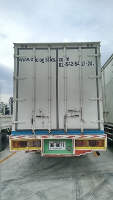 ขายรถ 6 ล้อใหญ่ตู้ทึบ HINO FD2 ติดก็าซ cng