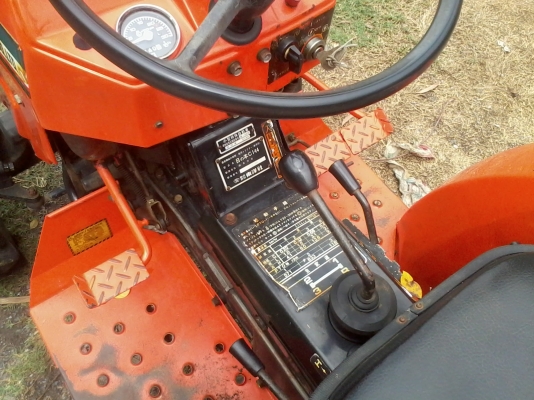 hinomoto 4x4 wd เก่านอก....^-^ขายแล้วคับ ขอบคุณคับท่านรองฯจากชัยนาทคับผม