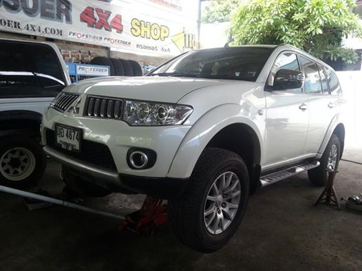 รับแก้ปัญหาช่วงล่างรถกระบะ TriTron by Shock Profender