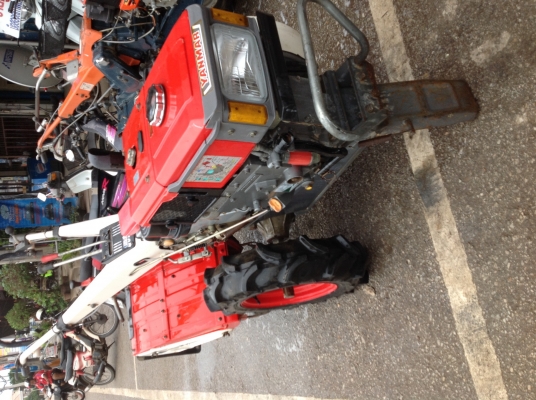 ขายถูกรถไถยันม่าร์ YH 75 พร้อมโรตารี่เก่านอก ขายถูกรถไถยันม่าร์ YH 75 พร้อมโรตารี่เก่านอก