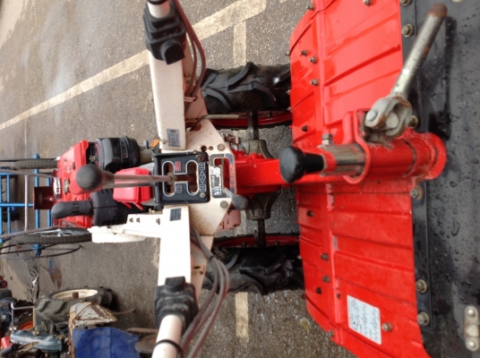 ขายถูกรถไถยันม่าร์ YH 75 พร้อมโรตารี่เก่านอก ขายถูกรถไถยันม่าร์ YH 75 พร้อมโรตารี่เก่านอก