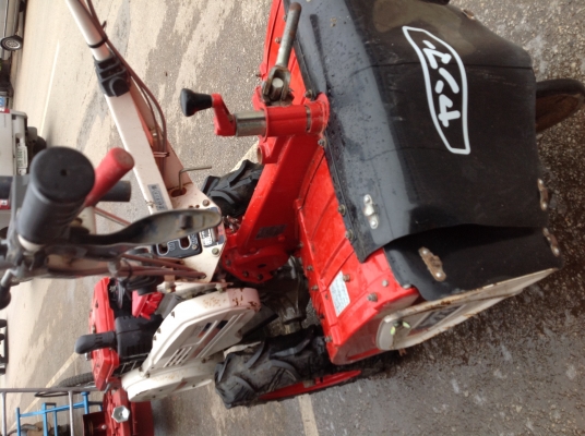 ขายถูกรถไถยันม่าร์ YH 75 พร้อมโรตารี่เก่านอก ขายถูกรถไถยันม่าร์ YH 75 พร้อมโรตารี่เก่านอก