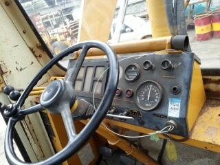 รถตักล้อยาง  510-15345  สภาพสวย นำเข้าจากญี่ปุ่น ถึงไทยแล้ว รถจอดอยู่ที่ C.S. Motor หลักสี่ โทร. 081-373-0559