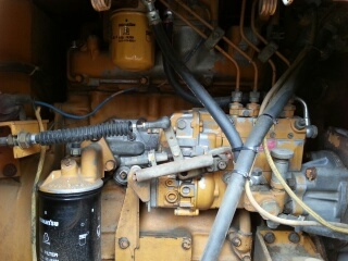 รถตักล้อยาง  510-15345  สภาพสวย นำเข้าจากญี่ปุ่น ถึงไทยแล้ว รถจอดอยู่ที่ C.S. Motor หลักสี่ โทร. 081-373-0559