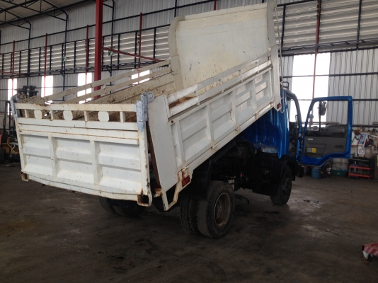 ขาย6ล้อดั้ม HINO สมอ เครื่องJO7Cพร้อมดั้ม ดั้มนอก4ตัน กระบะยาว3.7เมตร กว้าง2.15เมตร สูง9.60CM ไม่มีทะเบียน ราคา590,000บาท สนใจติดต่อ 086-0801238 ขออณุญาติลงขาย