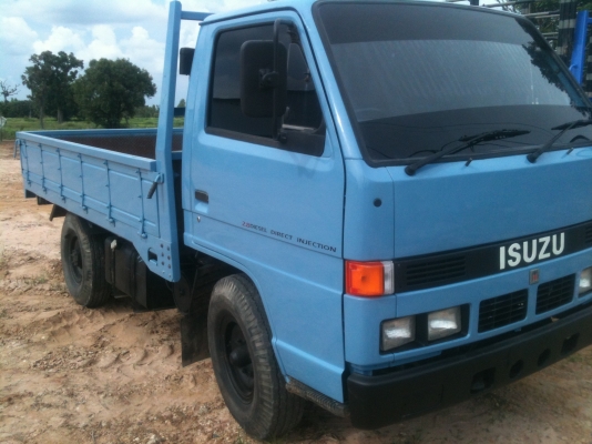 Isuzu. Nkr. 88 Isuzu. Nkr. 88
