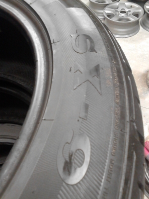 265/50R20 SONAR SX-09 ชุด 4 เส้น ปี2011 TEL.081-427-3941 265/50R20 SONAR SX-09 ชุด 4 เส้น ปี2011 TEL.081-427-3941