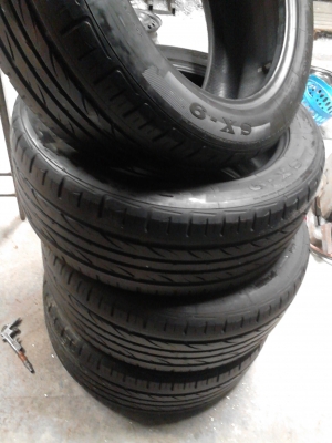 265/50R20 SONAR SX-09 ชุด 4 เส้น ปี2011 TEL.081-427-3941 265/50R20 SONAR SX-09 ชุด 4 เส้น ปี2011 TEL.081-427-3941