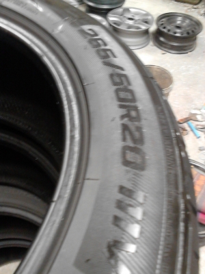 265/50R20 SONAR SX-09 ชุด 4 เส้น ปี2011 TEL.081-427-3941 265/50R20 SONAR SX-09 ชุด 4 เส้น ปี2011 TEL.081-427-3941