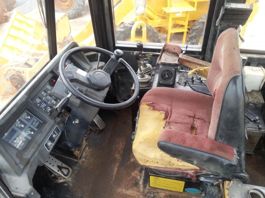 ขายรถตัก TCM 860-2