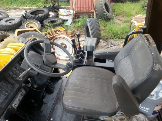 ขายรถตัก TCM 870