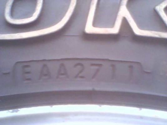 ล้อ 16 + ยาง yokohama ปี 11 ขาย2500บาท