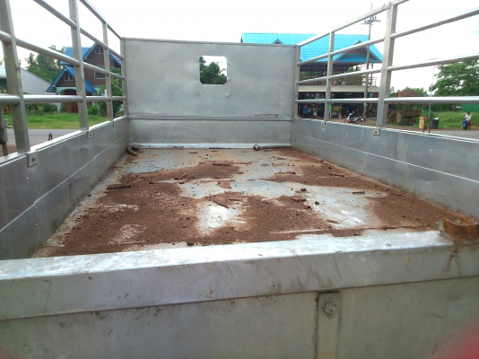 กะบะ สำหรับใส่ NPR ข้างในปูแสตนเลส คอกเลส