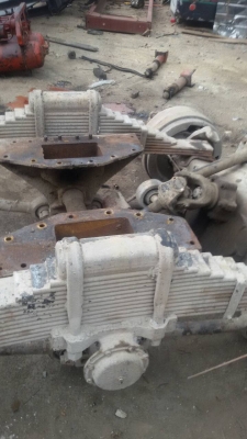 nissun 2 เพลา