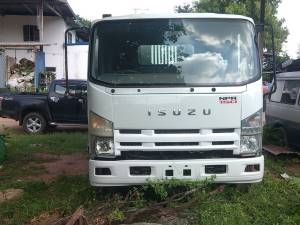 หกล้อ อีซูซุ NPR150แรงสภาพดีสวยไม่ติดโซมครับ ทะเบียนพร้อมโอน ราคาต่รองได้ครับ750,000บ