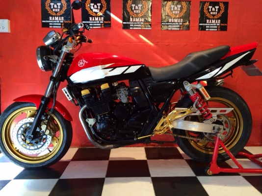 T&amp;T BIKE RAMA2 ขายราคาเพียง 62500฿ YAMAHA XJR400 ปี98 ทะเบียน กทม.เล่มครบพร้อมโอน ภาษีพรบ.58 เลขตรง ถูกต้องเลยคับด่วนๆ แต่งมาทั้งคัน สีสวยเครื่องดีมาก ท่อYOSHIMURA
