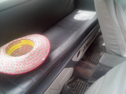 **95,000 บ.ต่อรอง**ขายกระบะแค็ปสภาพดี ราคาเบาๆ TOYOTA ไมตี้เอ็ก 2.5ปี35/92 เครื่องเดิมเกียร์เดิม เครื่องดี แรงดี แน่นดี เกียร์ดีไม่หลุด ช่วงล่างดี แน่นไม่ส่าย คัสซีสวยเดิมไม่ปะไม่ดาม กระบะดีไม่ผุพื้นกระบะลอนยังสวย ด้านข้างมีเบียดฝั่งซ้ายรถมาหน่อย หน้า-หลั