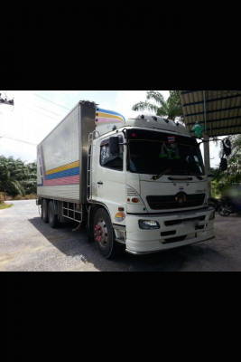 รถฮีโน่ 10 ล้อ FL1J ตู้เย็น 220 แรงม้า ปี 50 สนใจติดต่อ 081 - 6079515 รถฮีโน่ 10 ล้อ FL1J ตู้เย็น 220 แรงม้า ปี 50 สนใจติดต่อ 081 - 6079515