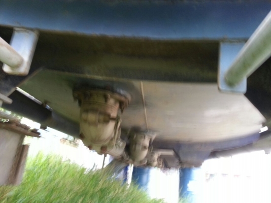 ขายถังน้ำมัน โหลดล่าง.  ( 15,000 ลิตร. )  สนใจติดต่อ 081 - 6079515