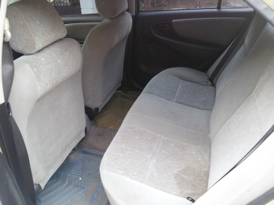 ขาย VIOS ปี  03  เกียร์ธรรมดา  ติดแก๊สลงเล่มแล้ว