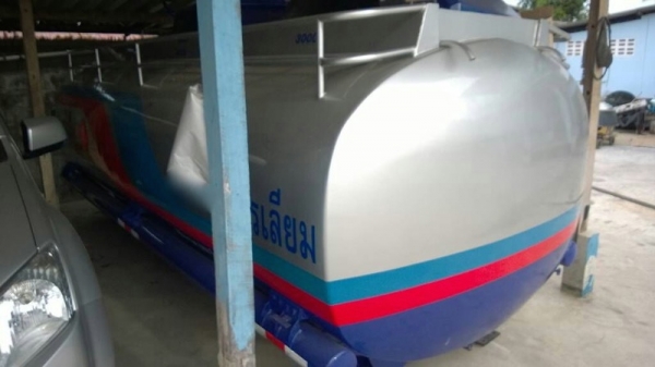 ขายถังน้ำมัน.  ( 10,000 ลิตร. )   สนใจติดต่อ 081 - 6079515