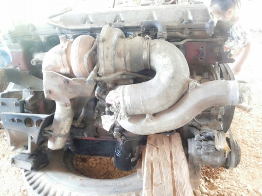 ขายเครื่อง  JO8C  260 แรงม้า.  สนใจติดต่อ 081 - 6079515