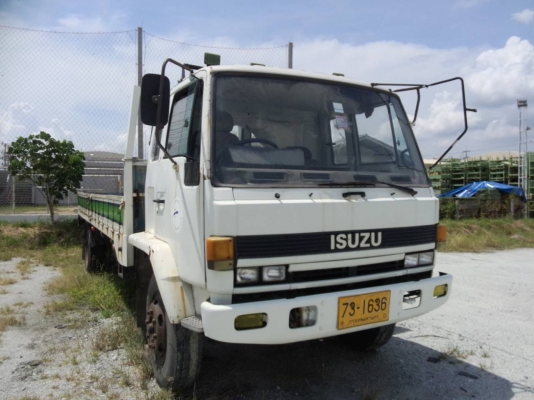 ขายรถ 6 ล้อ 4 คัน 10 ล้อ 2 คัน รวม 6 คัน เหมาหรือแยกก็ได้ครับ