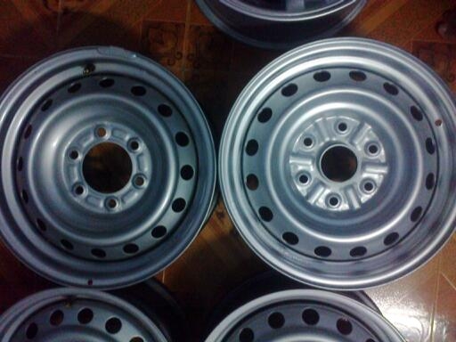 เศษล้อกะทะใหม่ๆ มีขอบ15+16 เศษล้อกะทะใหม่ๆ มีขอบ15+16