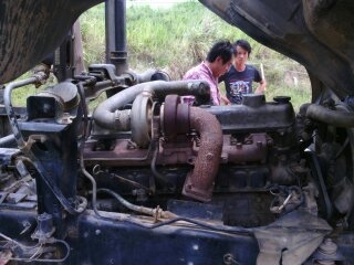 ขายดาวน์ Mitsubishi Turbo FN527M-TF2xxx เครื่อง 6D16-TF2xxx กระบะดั้มสามมิตรลอนเฉียงจดปี 38